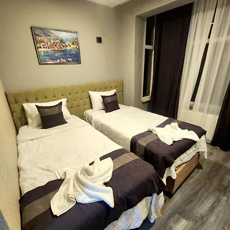 Hotel apartamentowy Yildiz 2*